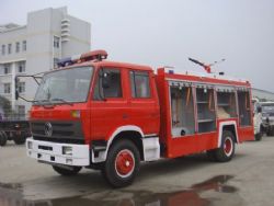 東風(fēng)153型6T泡沫消防車  