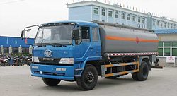 解放單橋化工液體運輸車 