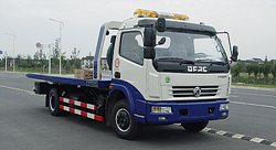 東風多利卡平板清障車