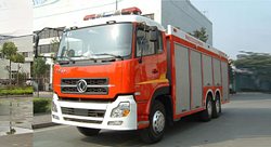 東風天龍消防車